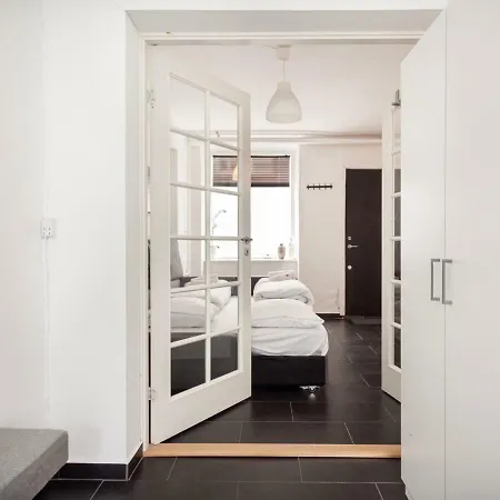 Apartment Trendy Basement Vesterbro
